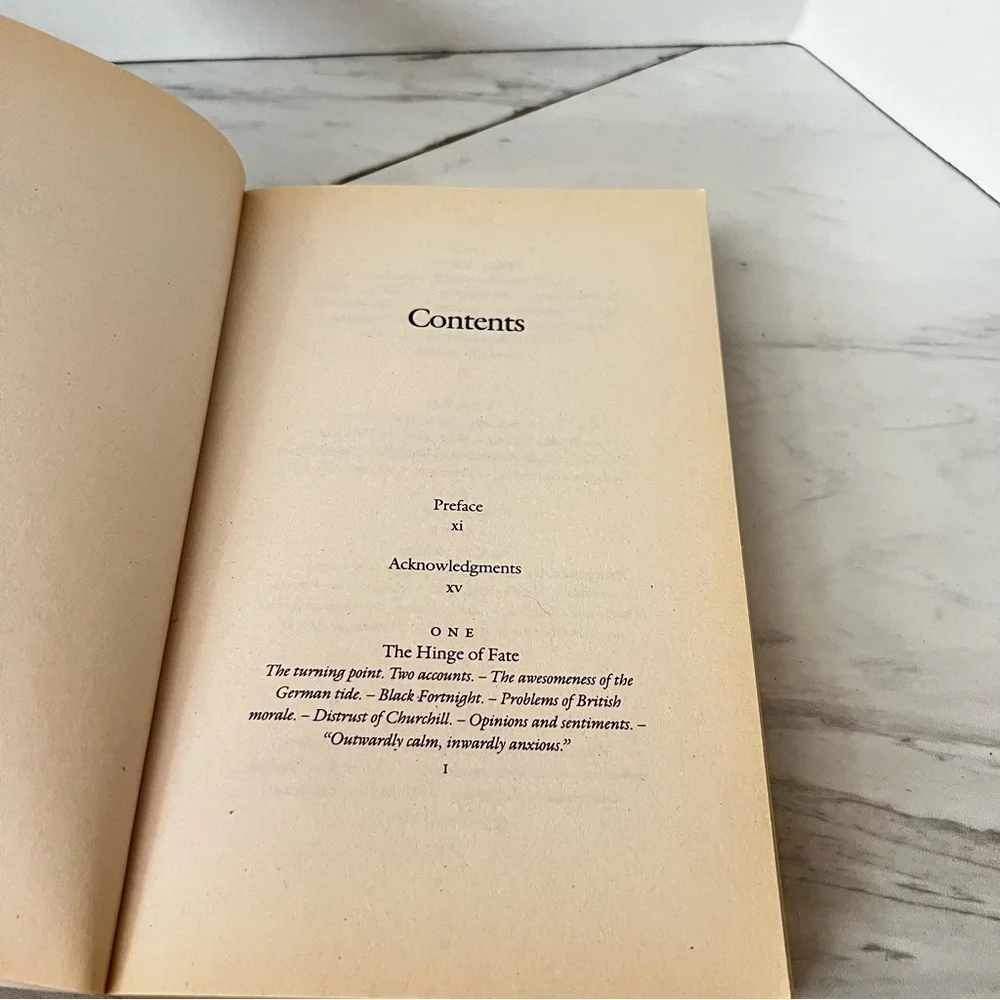Five Days in London May 1940 by John Lukacs paper back Book